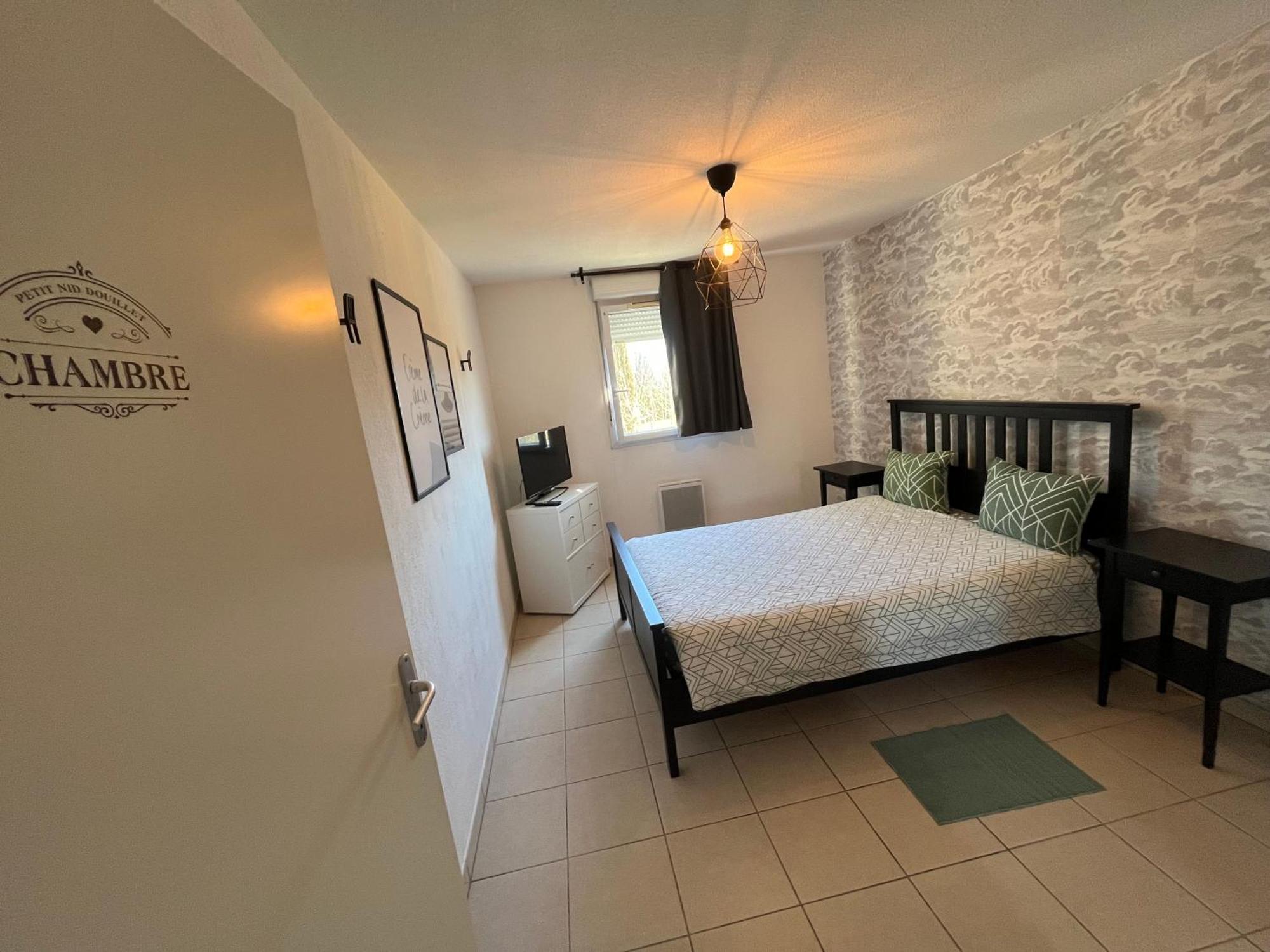 Appartement Spacieux Avec Piscine Marselha Exterior foto